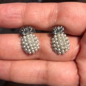 Pineapple Stud earrings